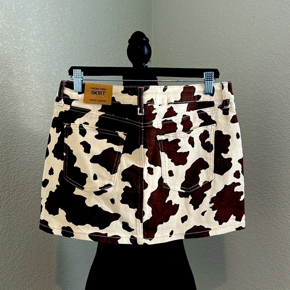 Ashley Mason Brown and Cream Patterned Mini Skirt - Picture 4 of 6